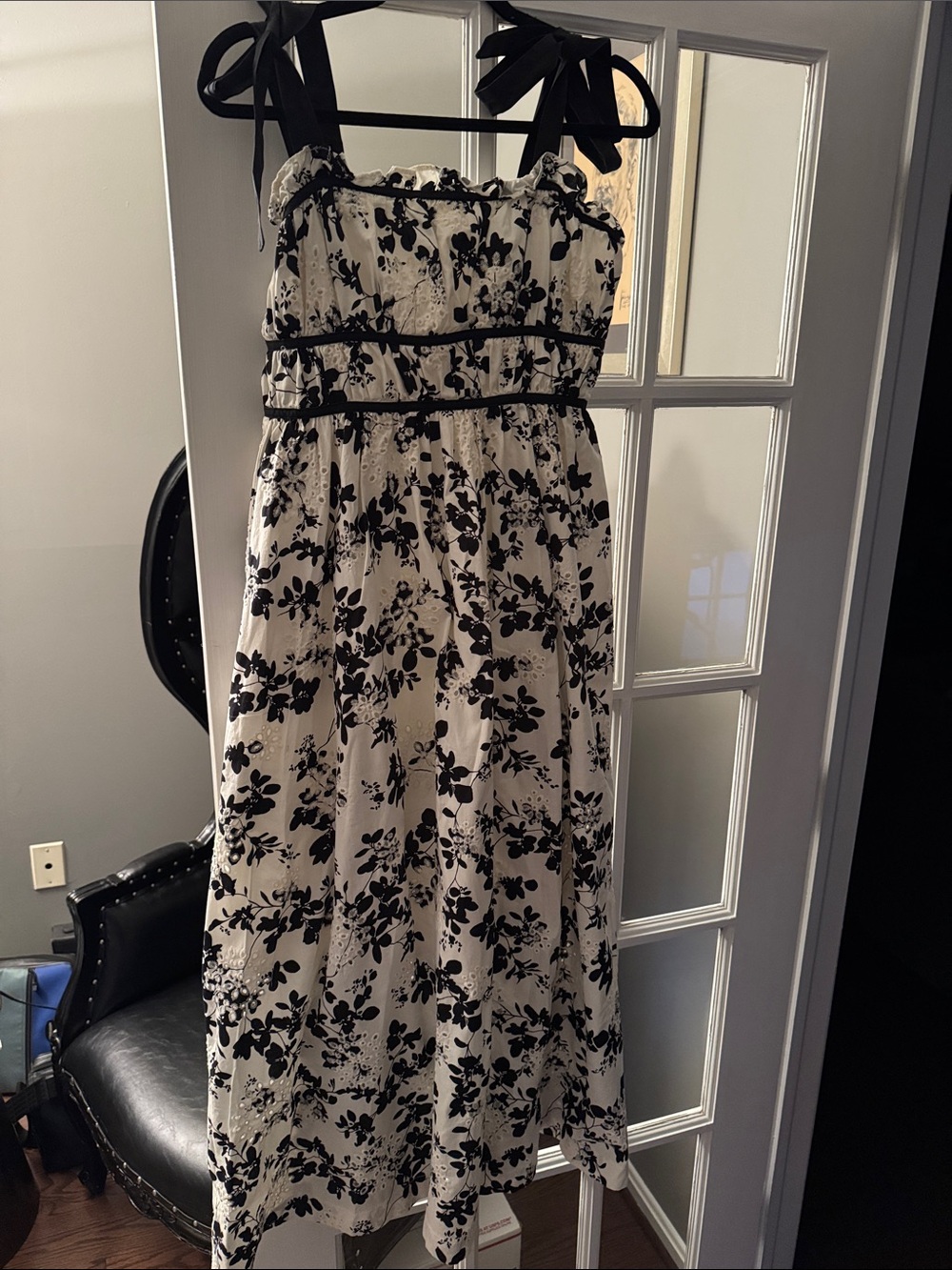 En Saison Black and White Floral Midi Dress with Tie Straps